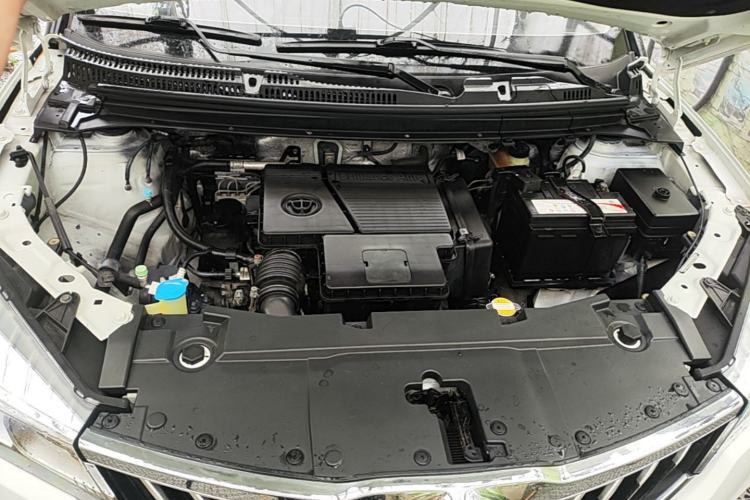 Used Brilliance V3 2020 1.6L Manual Comfort Starry Edition Engine Bay