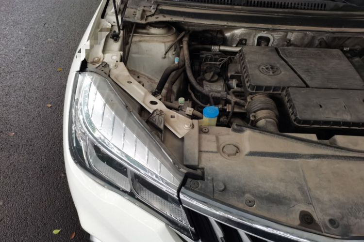 Used Brilliance V3 2020 1.6L Manual Comfort Starry Edition Engine Bay Right
