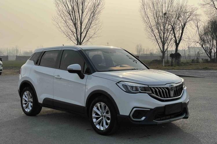 Used Brilliance V3 2020 1.6L Manual Classic Model Exterior 1