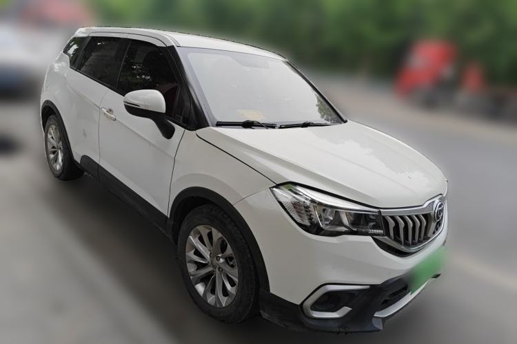Used Brilliance V3 2020 1.6L Manual Classic Model Front Right 45 Deg