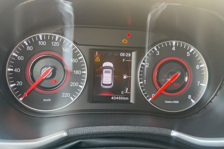 Used Brilliance V3 2020 1.6L Manual Smart Starry Edition Odometer Close Up