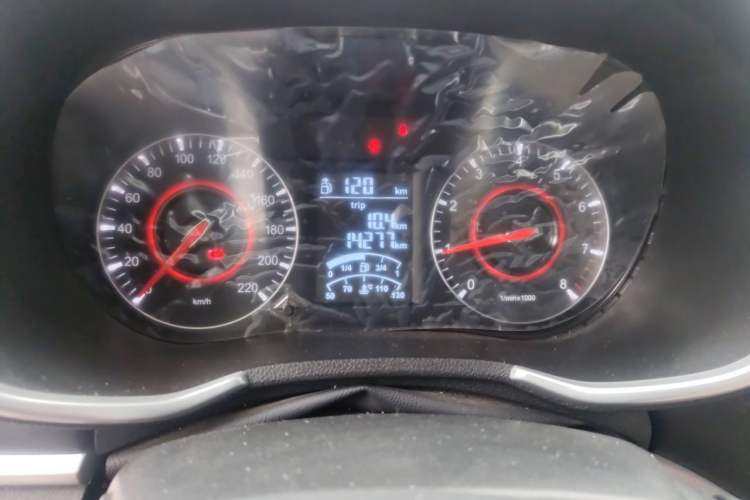 Used Brilliance V3 2020 1.6L Manual Classic Model Odometer Close Up