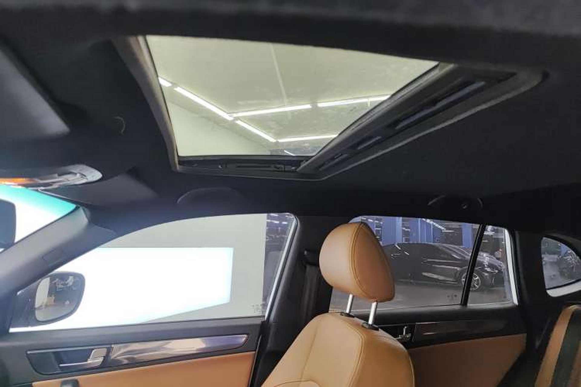 Used Brilliance V5 2016 1.5T Automatic Two-Wheel Drive Smart Version Headliner