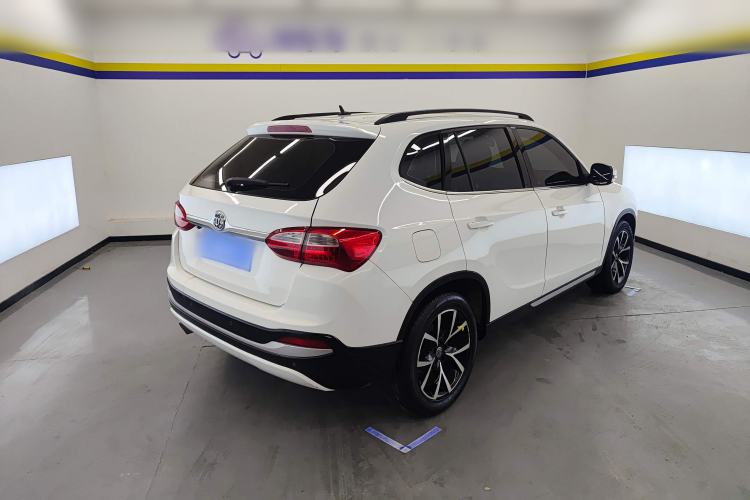 Used Brilliance V5 2016 1.5T Automatic Two-Wheel Drive Smart Version Rear Right 45 Deg