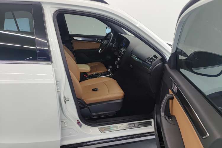 Used Brilliance V5 2016 1.5T Automatic Two-Wheel Drive Smart Version Right Front Seat