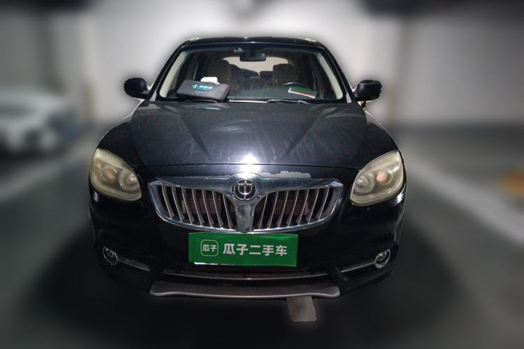 Used Brilliance V5 2012 1.6L Automatic Luxury Version Front