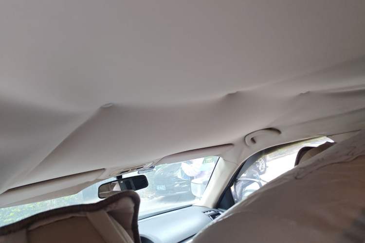 Used Brilliance V5 2012 1.6L Automatic Comfort Edition Headliner