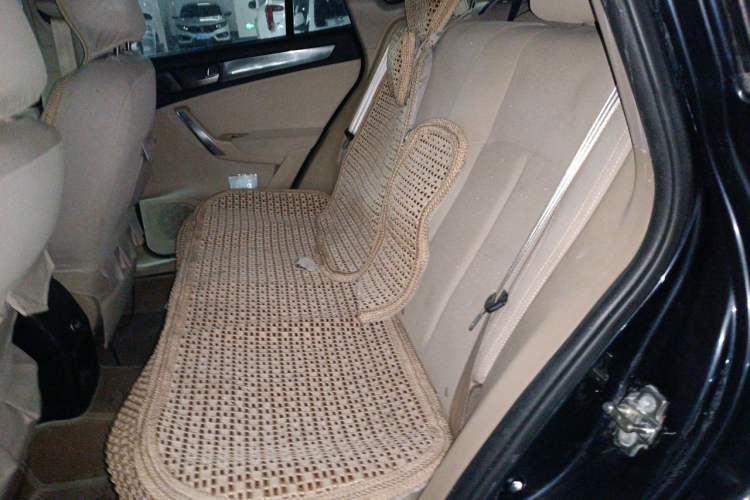 Used Brilliance V5 2012 1.6L Automatic Luxury Version Left Rear Seat