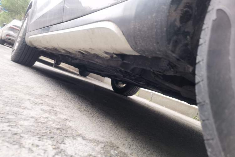 Used Brilliance V5 2012 1.5T Automatic Two-Wheel Drive Sport Version Chassis Rear Left
