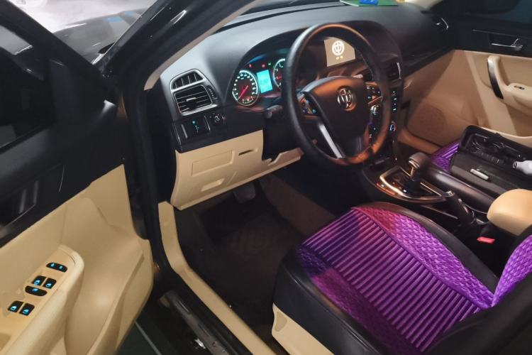 Used Brilliance V5 2012 1.5T Automatic Two-Wheel Drive Luxury Version Driver Seat