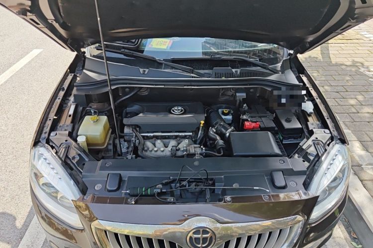 Used Brilliance V5 2012 1.5T Automatic Two-Wheel Drive Sport Version Engine Bay