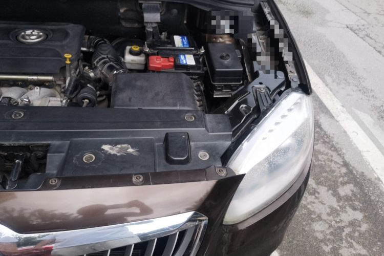 Used Brilliance V5 2012 1.5T Automatic Two-Wheel Drive Sport Version Engine Bay Left