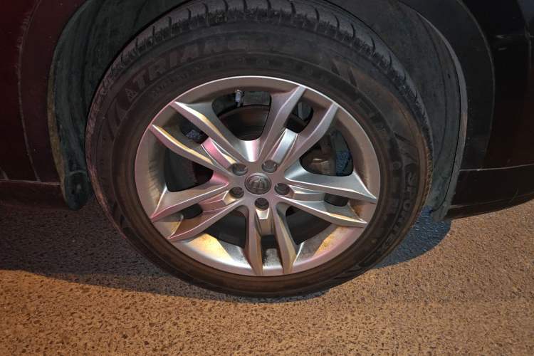 Used Brilliance V5 2012 1.6L Automatic Comfort Edition Exterior 7