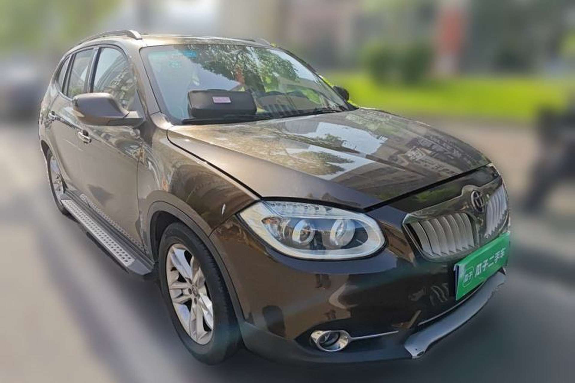 Used Brilliance V5 2012 1.5T Automatic Two-Wheel Drive Sport Version Front Right 45 Deg