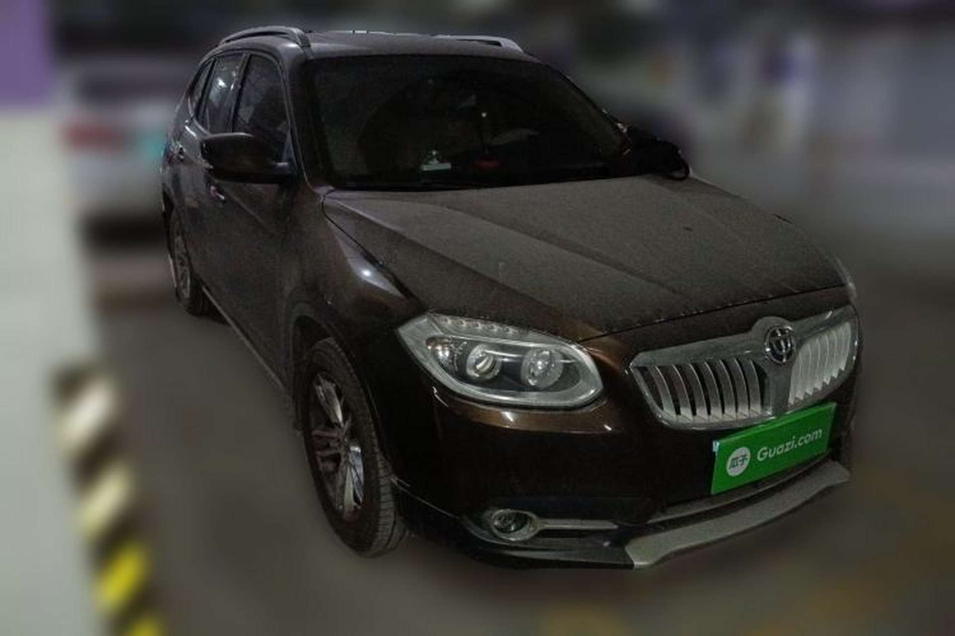 Used Brilliance V5 2012 1.6L Automatic Luxury Version Front Right 45 Deg