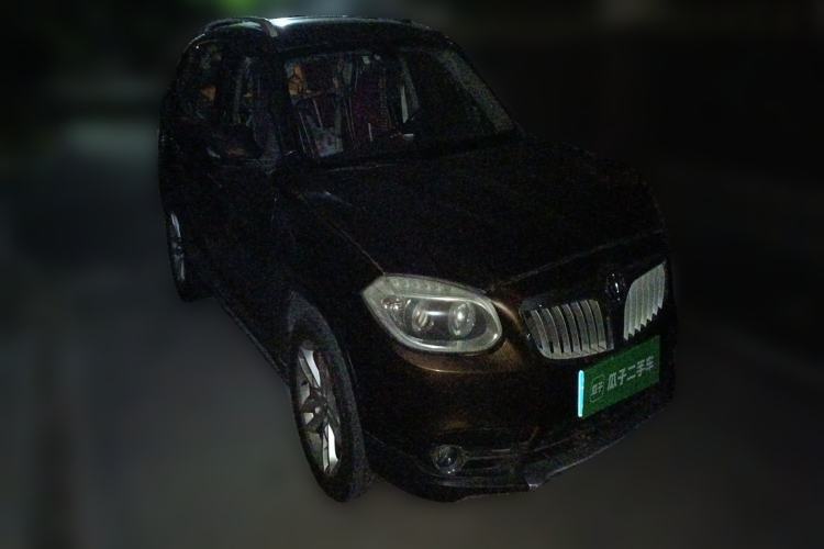 Used Brilliance V5 2012 1.6L Automatic Luxury Version Front Right 45 Deg