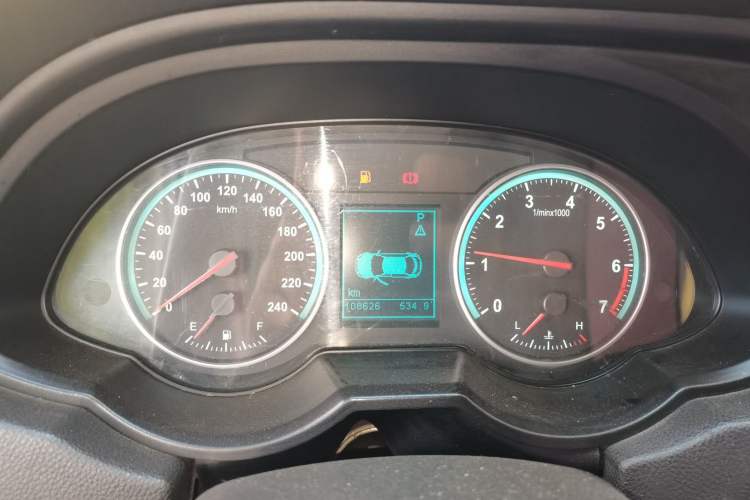 Used Brilliance V5 2012 1.6L Automatic Luxury Version Instrument Cluster