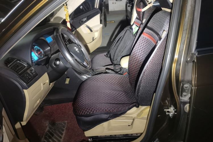 Used Brilliance V5 2012 1.6L Automatic Comfort Edition Left Front Seat