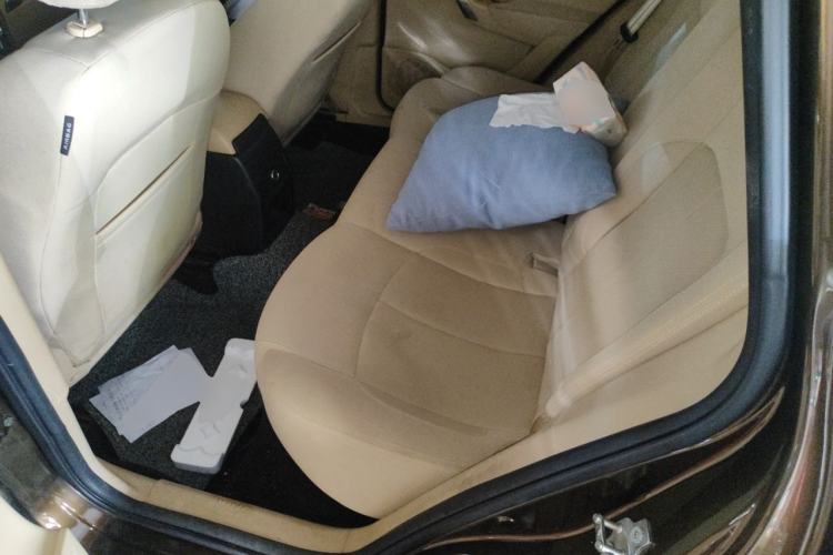 Used Brilliance V5 2012 1.6L Automatic Luxury Version Left Rear Seat