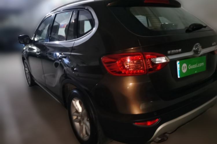 Used Brilliance V5 2012 1.6L Automatic Luxury Version Rear Left 45 Deg