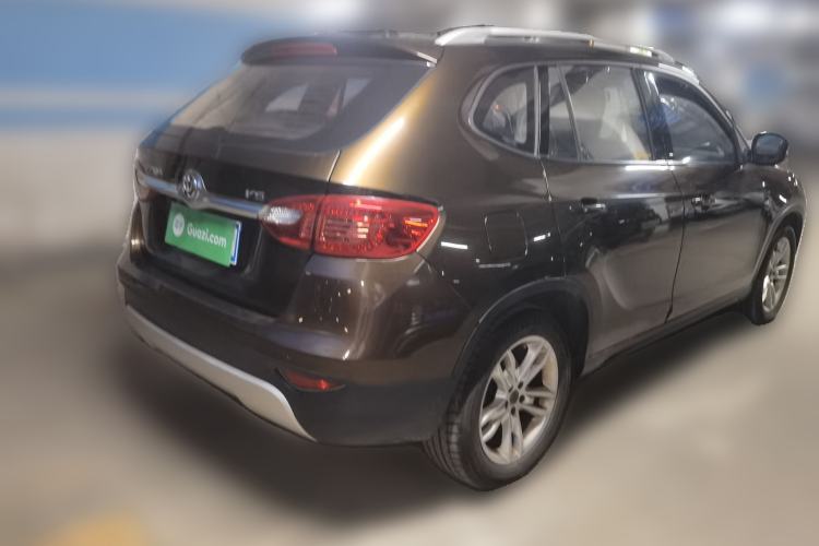 Used Brilliance V5 2012 1.6L Automatic Comfort Edition Rear Right 45 Deg