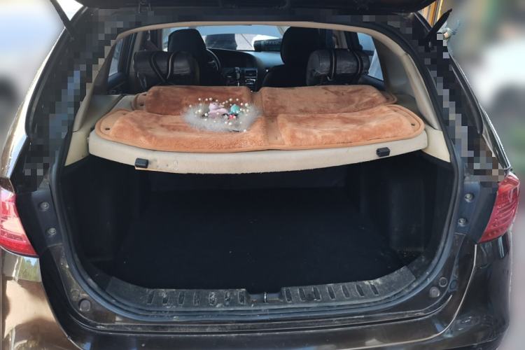 Used Brilliance V5 2012 1.6L Automatic Luxury Version Trunk