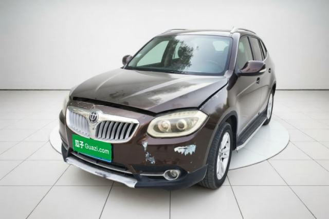 Brilliance V5 2012 1.6L Automatic Luxury Version usado