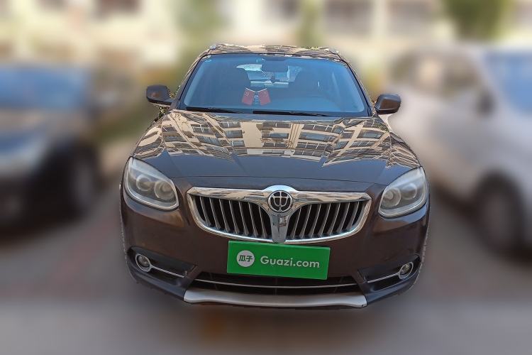 Used Brilliance V5 2012 1.6L Manual Luxury Model Front