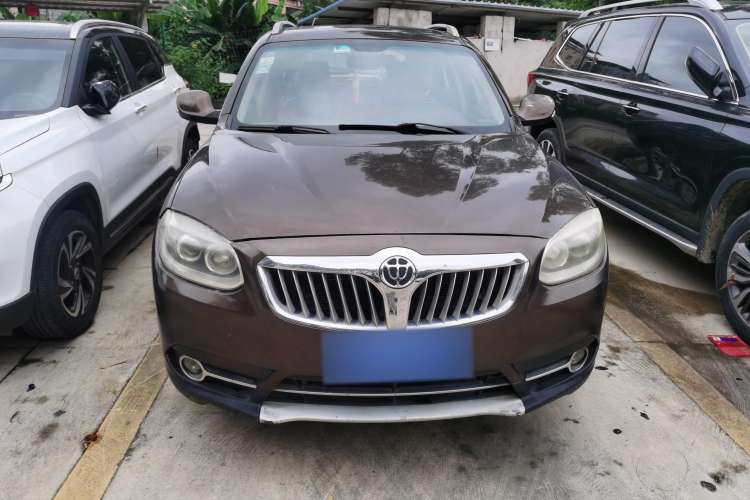 Used Brilliance V5 2012 1.6L Manual Comfort Model Front