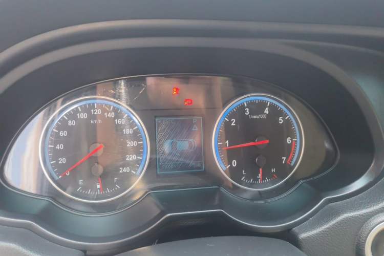 Used Brilliance V5 2012 1.6L Automatic Luxury Version Instrument Cluster