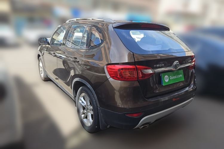 Used Brilliance V5 2012 1.6L Manual Comfort Model Rear Left 45 Deg