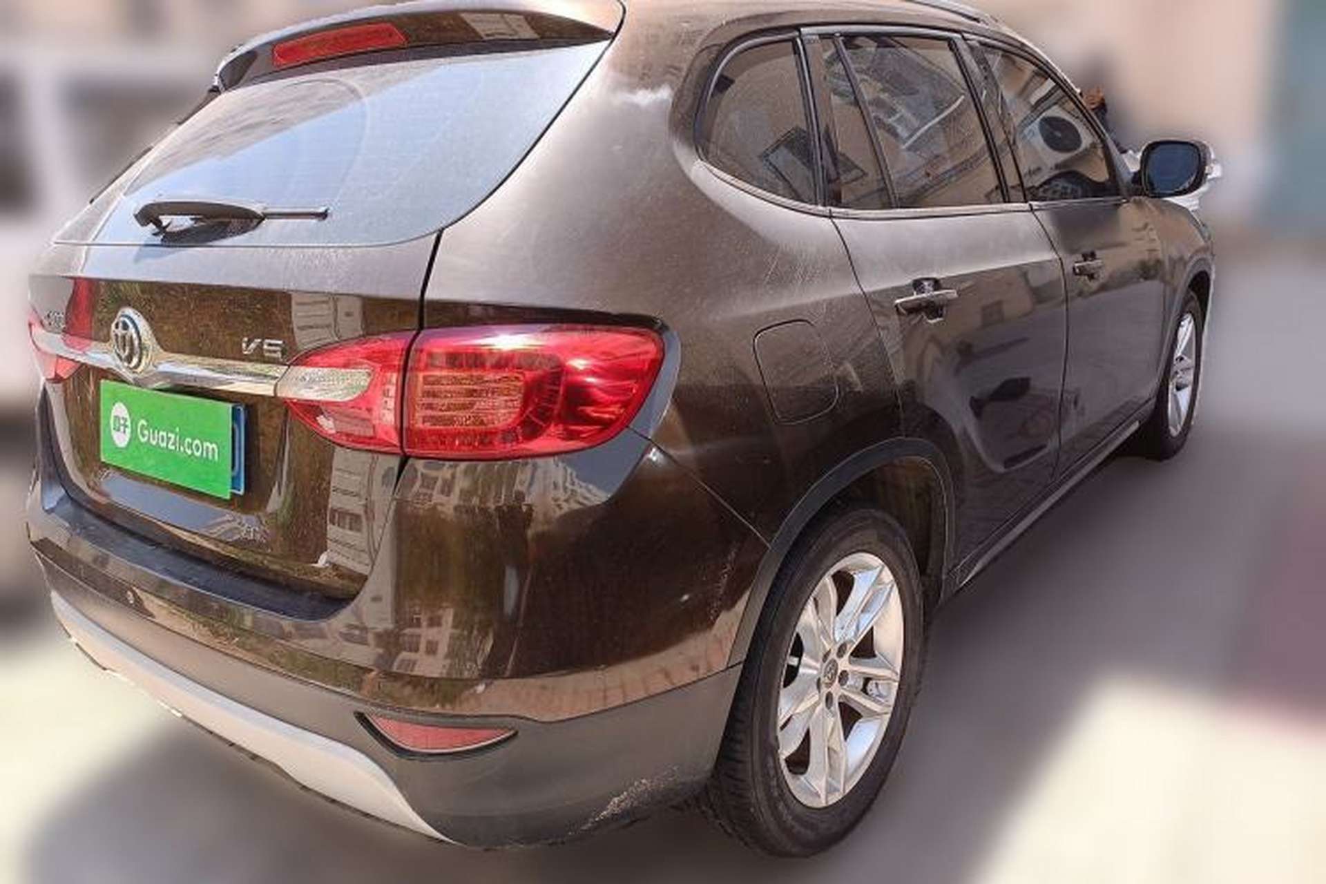 Used Brilliance V5 2012 1.6L Manual Luxury Model Rear Right 45 Deg