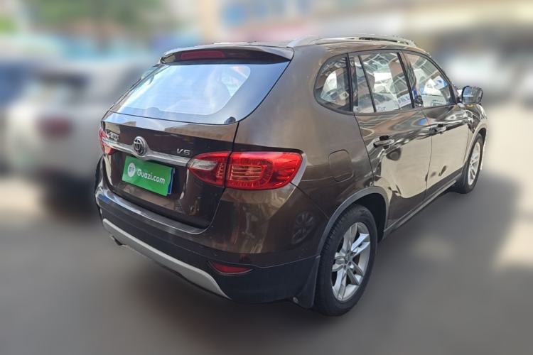 Used Brilliance V5 2012 1.6L Manual Comfort Model Rear Right 45 Deg
