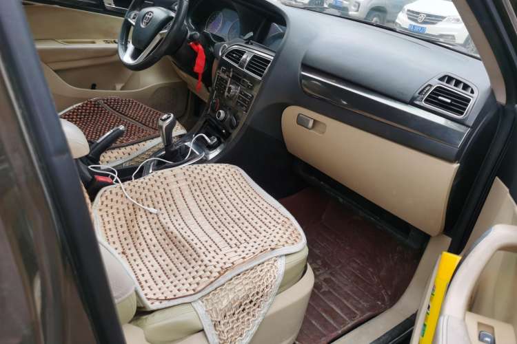 Used Brilliance V5 2012 1.6L Manual Comfort Model Right Front Seat