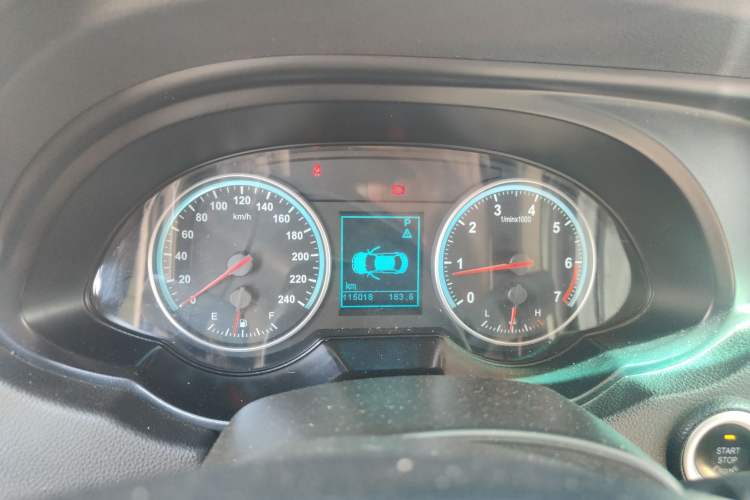 Used Brilliance V5 2012 1.6L Automatic Luxury Version Instrument Cluster