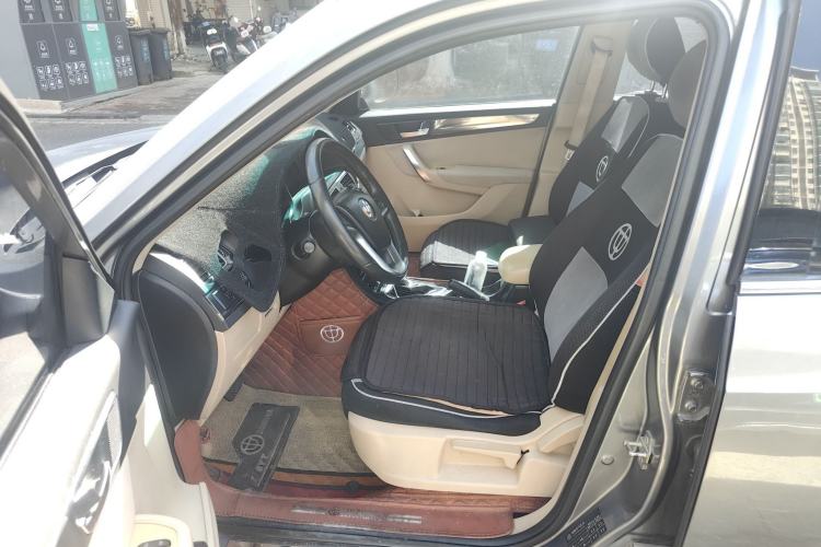 Used Brilliance V5 2012 1.6L Automatic Luxury Version Left Front Seat