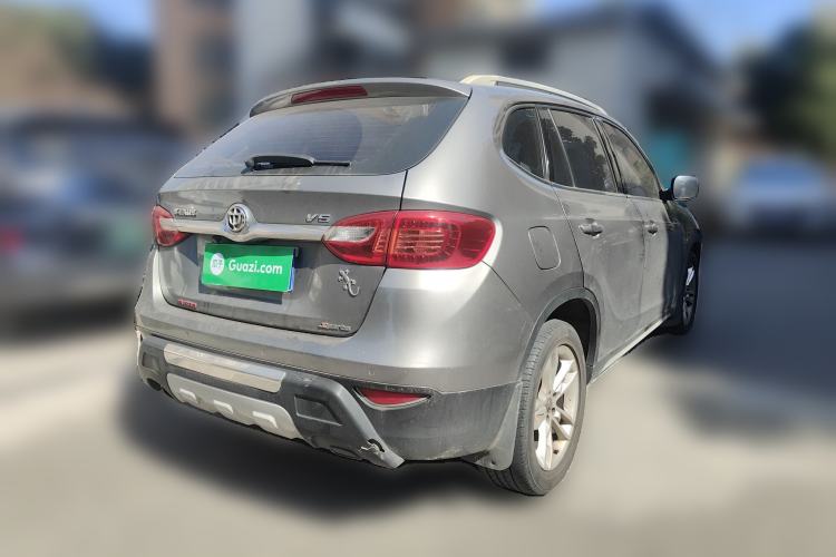 Used Brilliance V5 2012 1.6L Automatic Luxury Version Rear Right 45 Deg