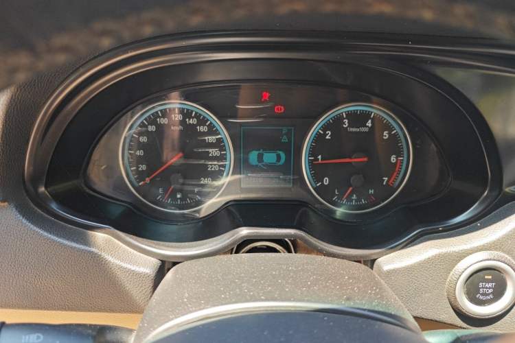 Used Brilliance V5 2012 1.6L Automatic Luxury Version Instrument Cluster