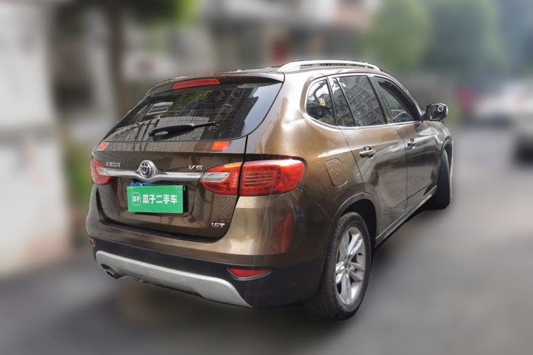 Used Brilliance V5 2012 1.5T Automatic Two-Wheel Drive Luxury Version Rear Right 45 Deg