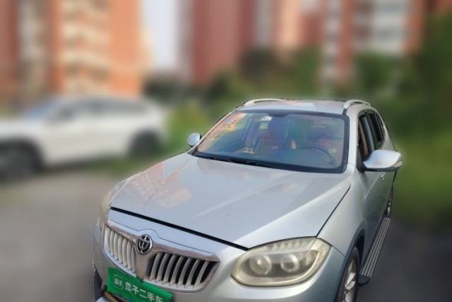 Gebrauchter Brilliance V5 2012 1.6L Manual Comfort Model
