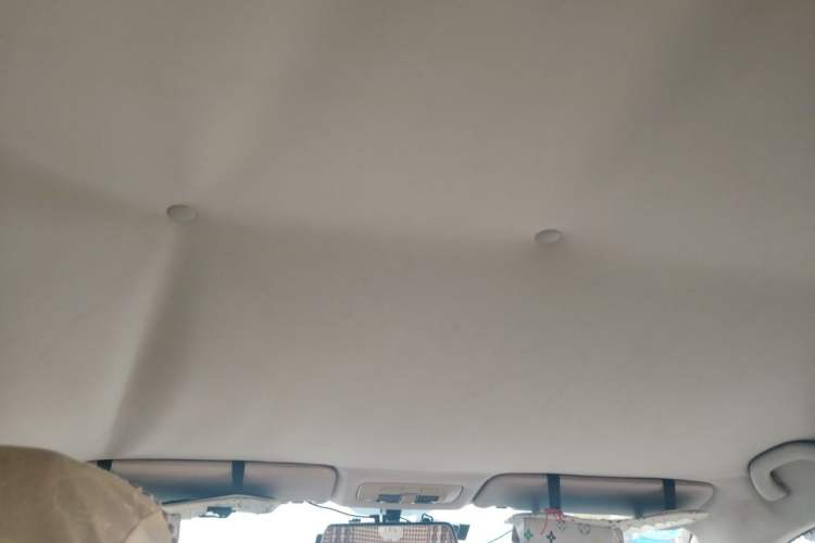 Used Brilliance V5 2012 1.6L Manual Comfort Model Headliner