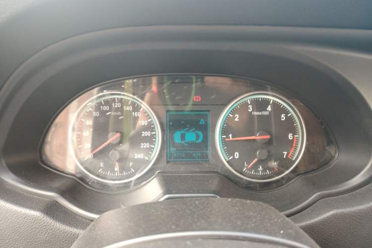 Used Brilliance V5 2012 1.6L Manual Comfort Model Instrument Cluster