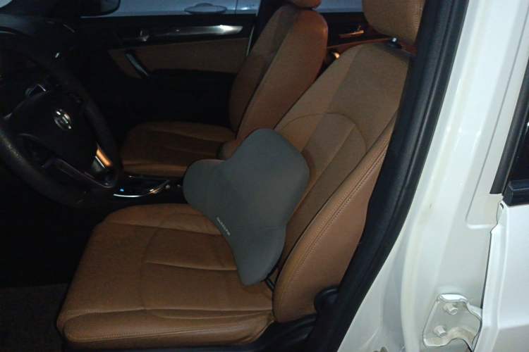 Used Brilliance V5 2012 1.5T Automatic Two-Wheel Drive Luxury Version Driver Seat