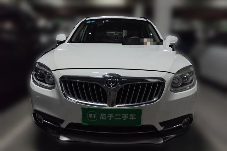 Used Brilliance V5 2012 1.6L Automatic Luxury Version Front