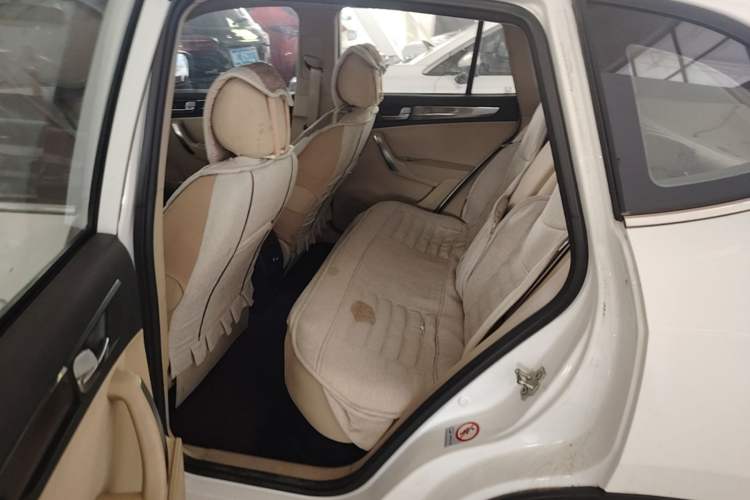 Used Brilliance V5 2012 1.6L Manual Luxury Model Left Rear Seat