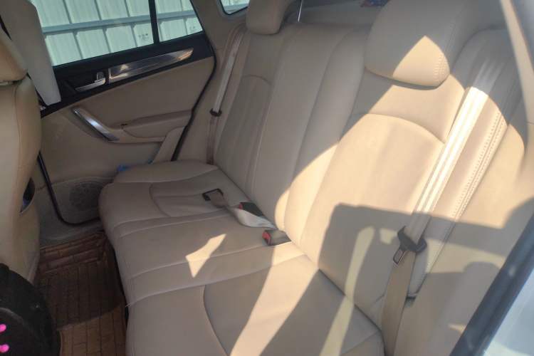 Used Brilliance V5 2012 1.6L Automatic Luxury Version Left Rear Seat