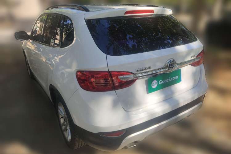 Used Brilliance V5 2012 1.6L Automatic Prestige Model Rear Left 45 Deg