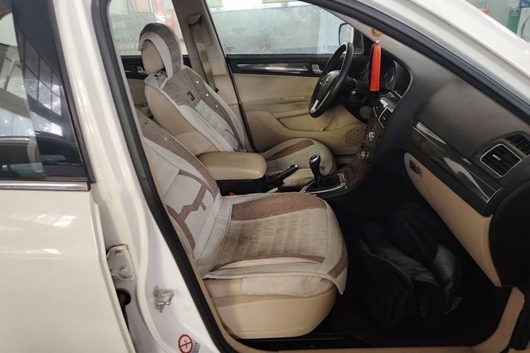 Used Brilliance V5 2012 1.6L Manual Luxury Model Right Front Seat