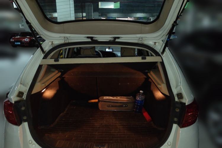 Used Brilliance V5 2012 1.6L Automatic Luxury Version Trunk