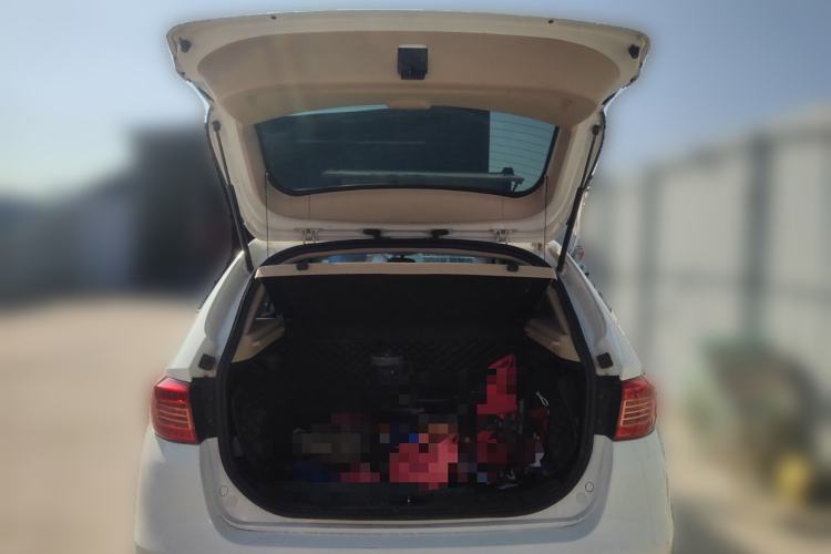 Used Brilliance V5 2012 1.6L Automatic Luxury Version Trunk